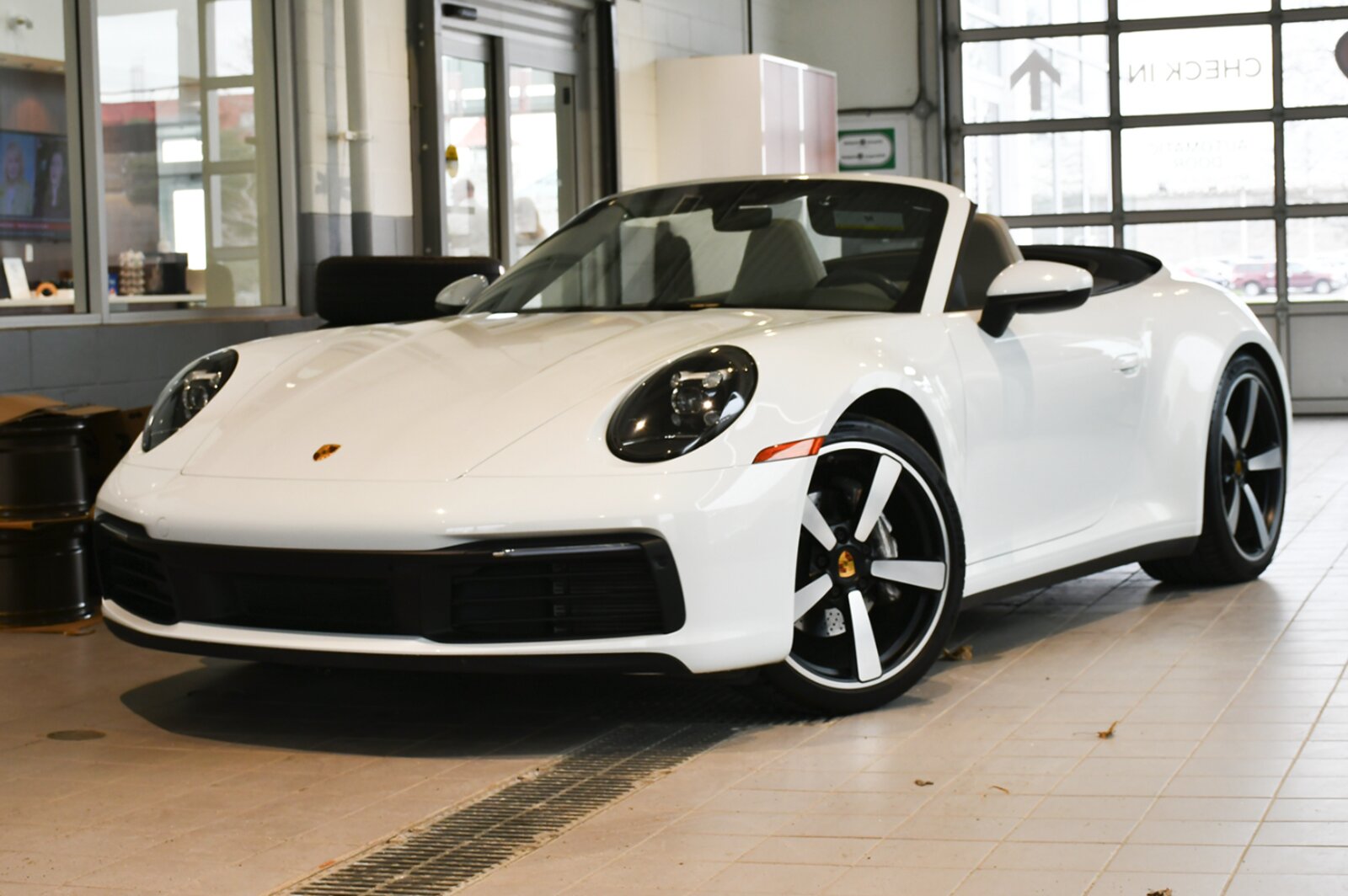 2020 Porsche 911 Carrera Cabriolet in white